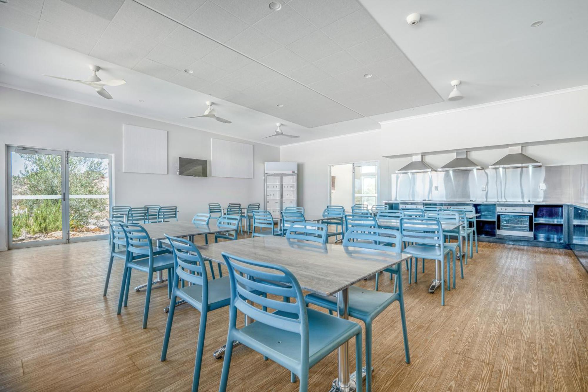 Tasman Holiday Parks - Denham Seaside 外观 照片